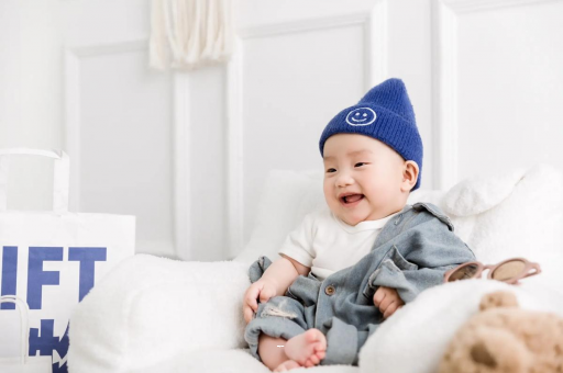 沧县宝宝发烧呕吐